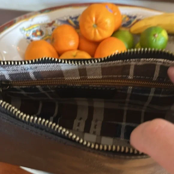 Italian Black Leather East West Handbag - Brand New - Handmade - Smooth Leather - Picture 3 of 4